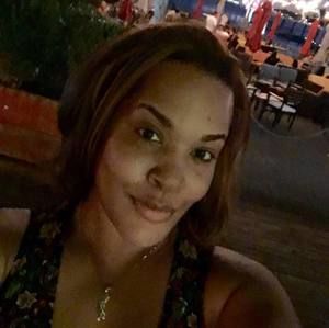 Meet your Posher, Stacy